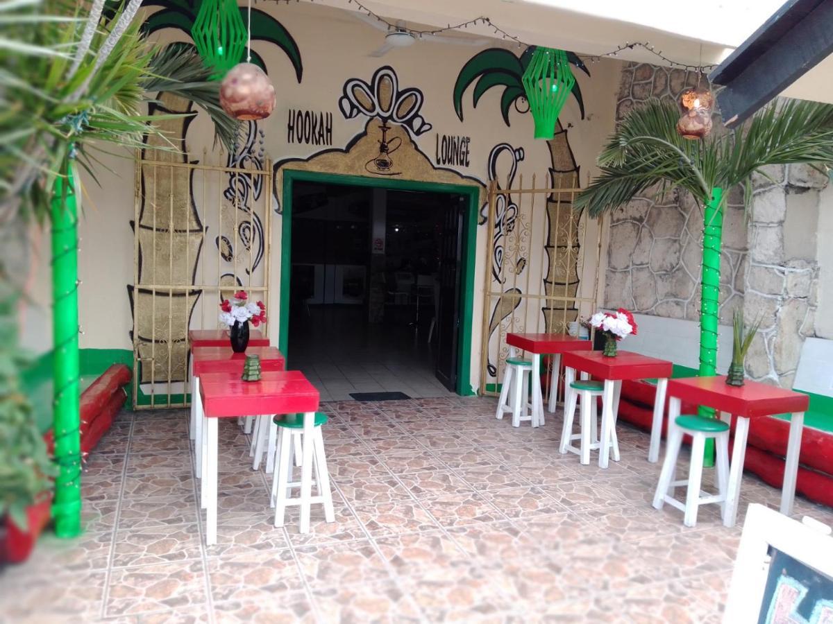 Hostal Hotel Ado Κανκούν Εξωτερικό φωτογραφία